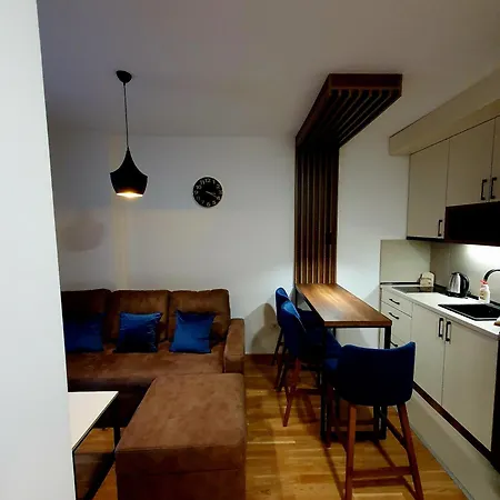 Apartman Felicita 2 *