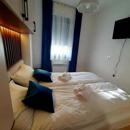 Felicita 2 즐라티보