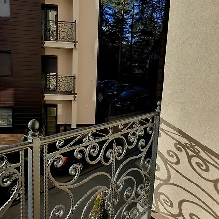 Felicita 2 즐라티보