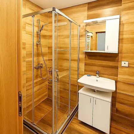 Felicita 2 זלאטיבור